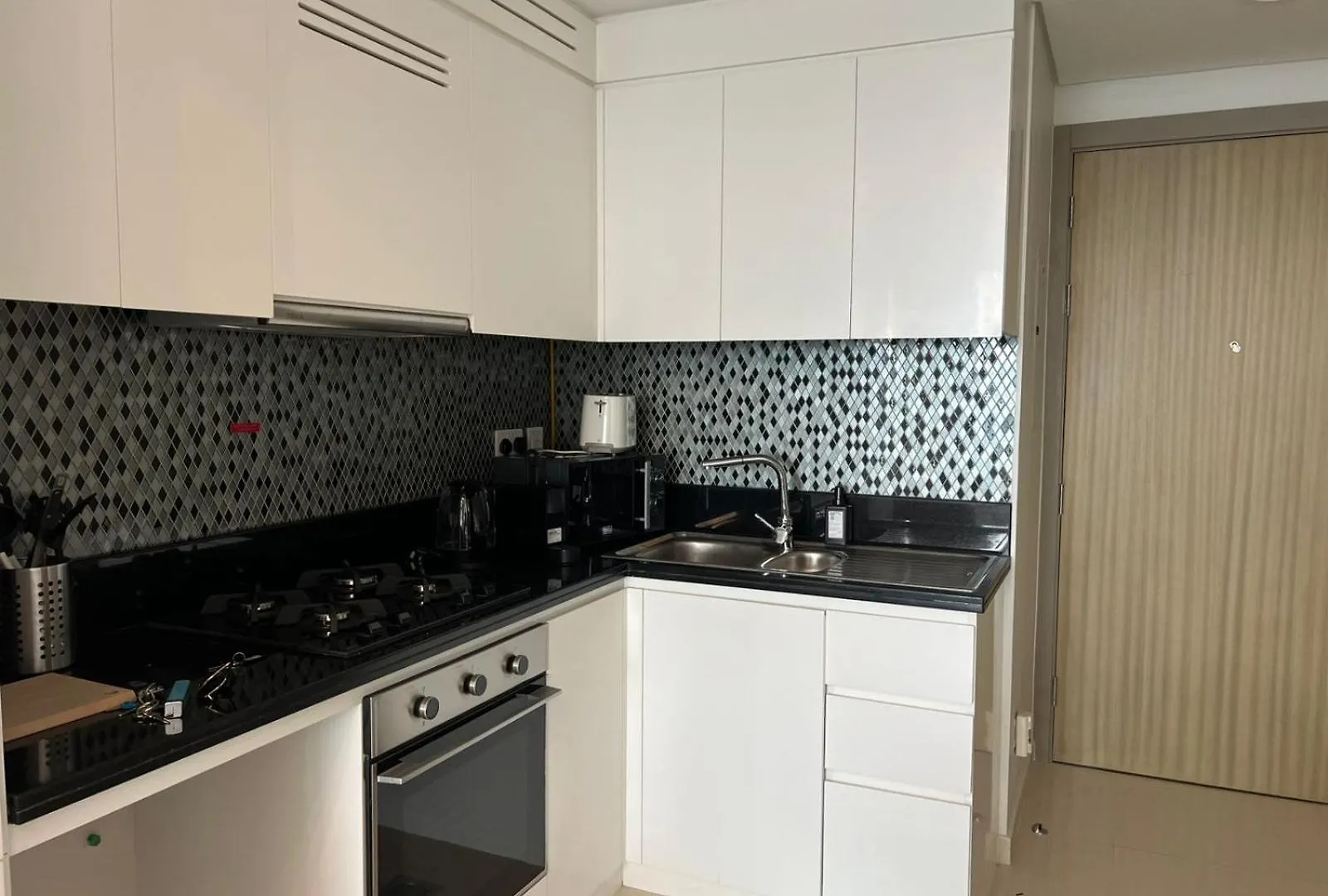 Elegant 1Br - Aykon City - 2119 Dubai
